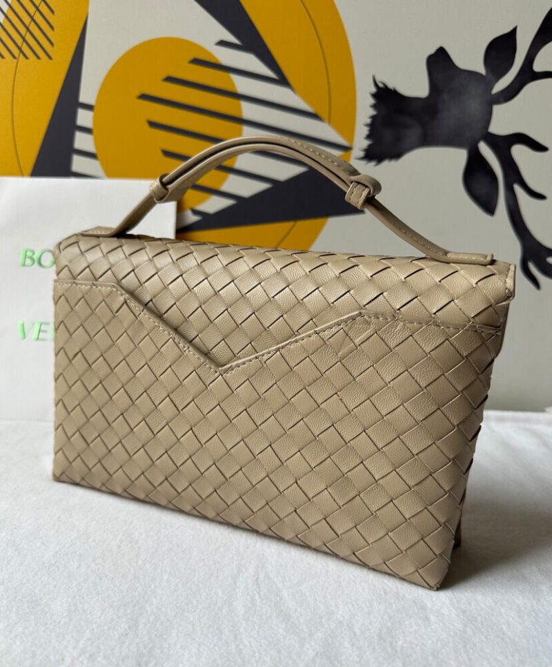 Bottega Veneta Knot Lock 817191